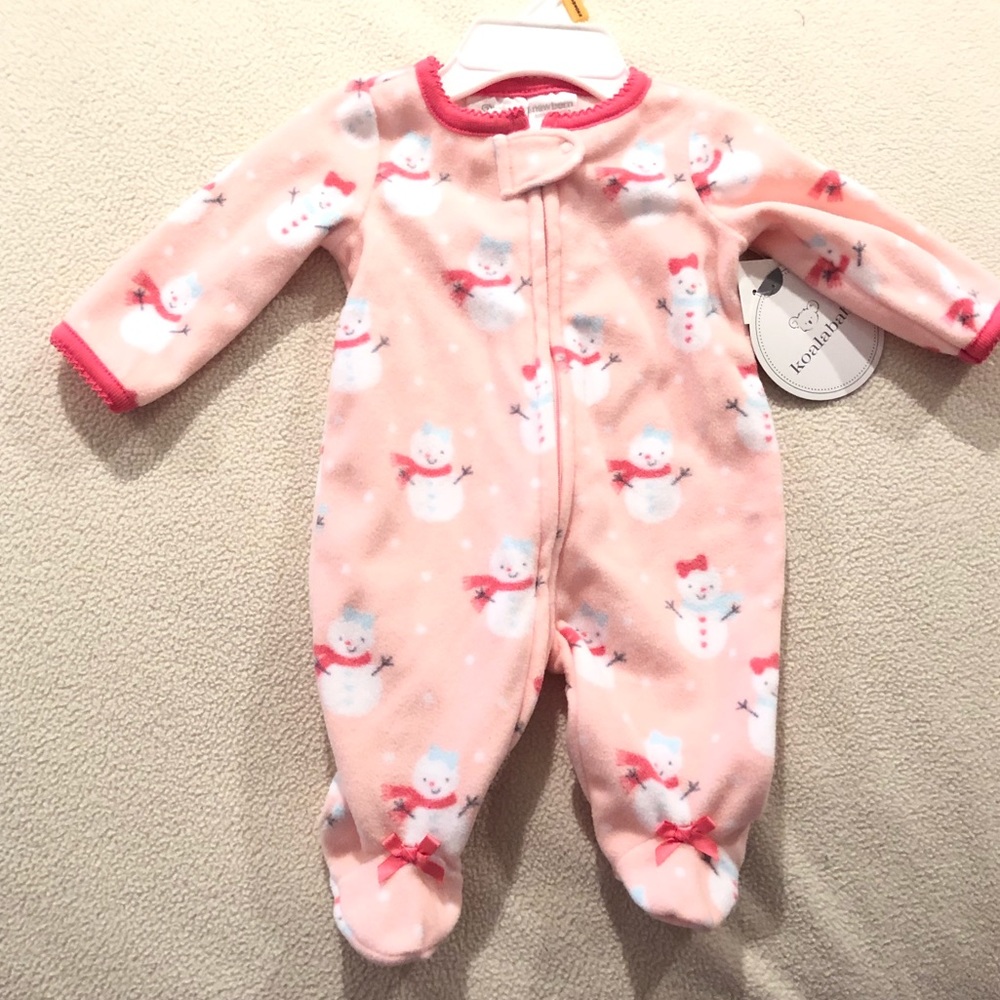 FLEECE PINK SNOWMAN FOOTED SLEEP N PLAY OUTFIT